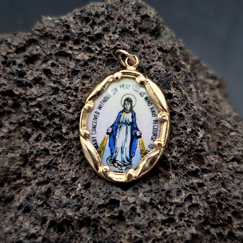 Antique Miraculous Medal 14k Yellow Gold Virgin Mary Porcelain Pendant Religious